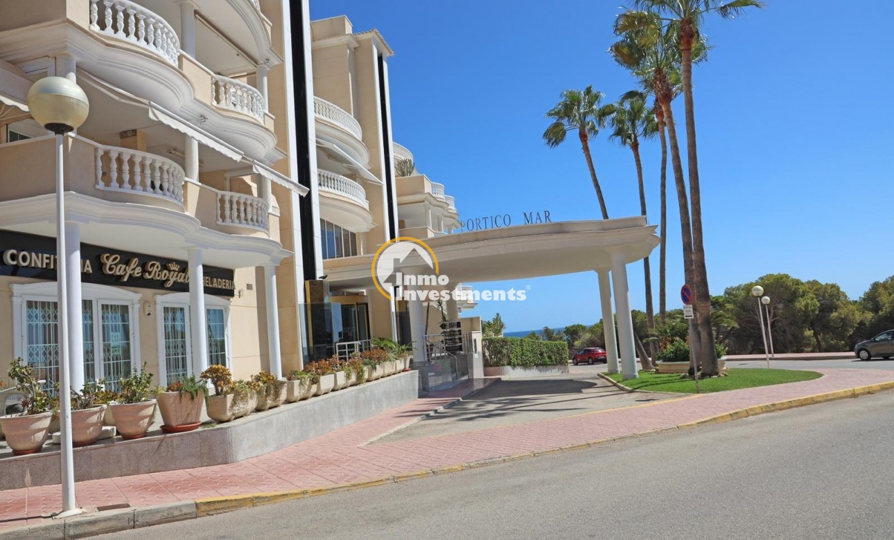 Alquiler larga temporada - Local comercial - Guardamar del Segura - Urbanizaciones