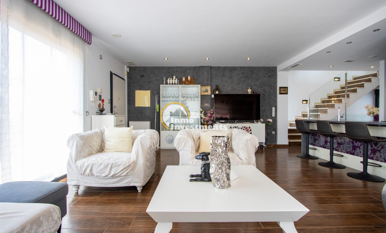 Long term rental - Villa - Torrevieja - Torreblanca