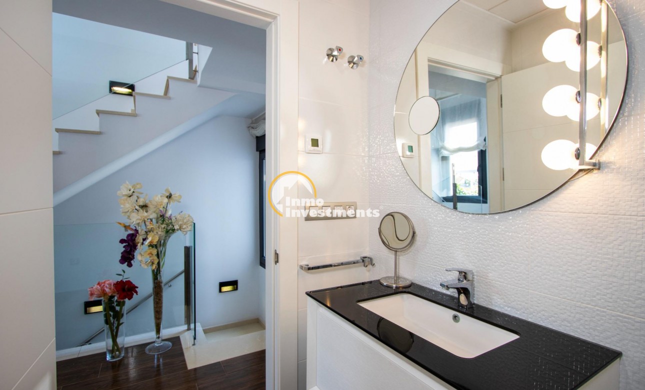 Long term rental - Villa - Torrevieja - Torreblanca