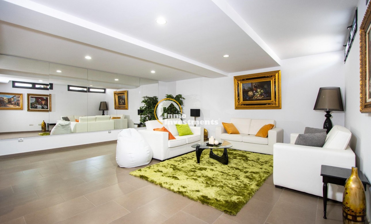 Long term rental - Villa - Torrevieja - Torreblanca