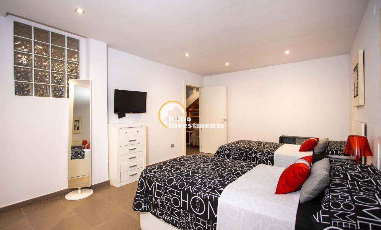 Long term rental - Villa - Torrevieja - Torreblanca