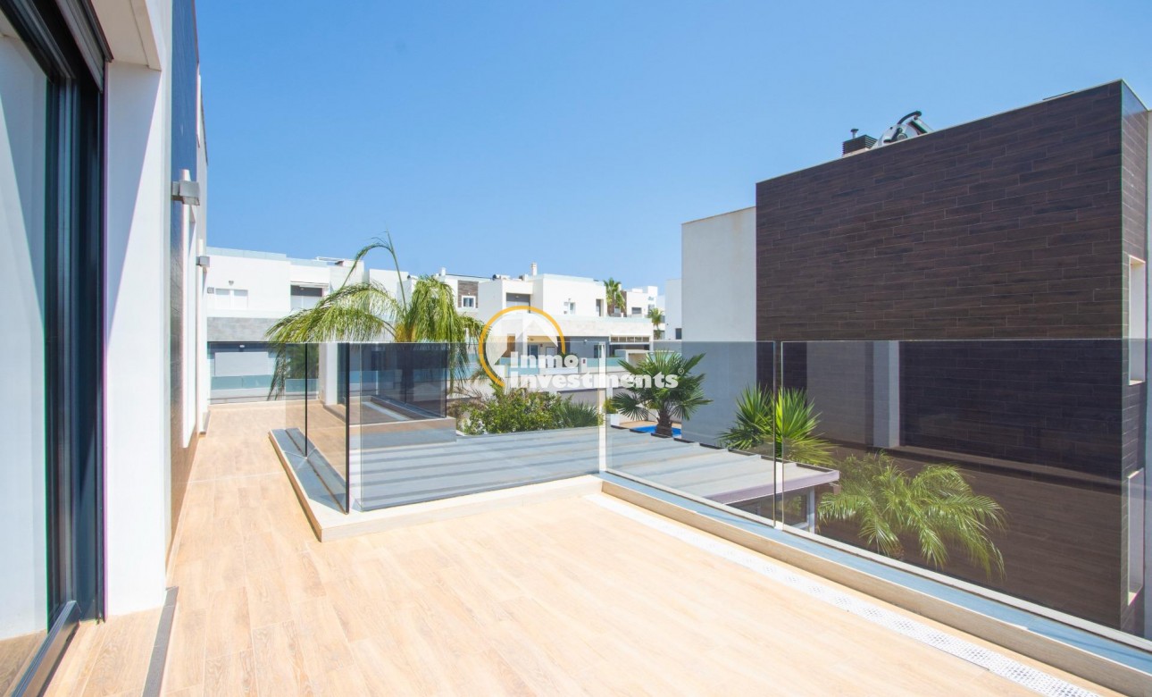 Long term rental - Villa - Torrevieja - Torreblanca