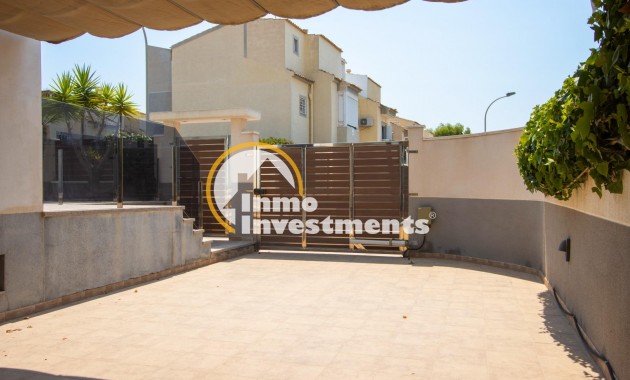 Long term rental - Villa - Torrevieja - Torreblanca