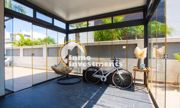 Long term rental - Villa - Torrevieja - Torreblanca