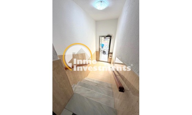 Reventa - Apartamento - Torrevieja - Estacion de autobuses