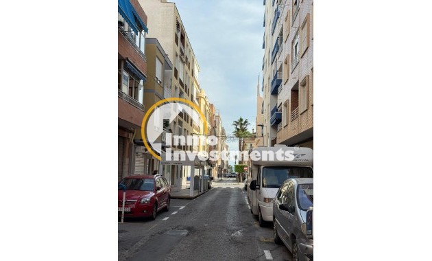 Reventa - Apartamento - Torrevieja - Estacion de autobuses