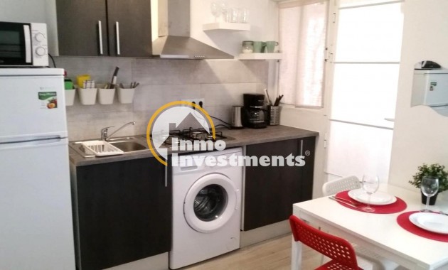 Reventa - Apartamento - Torrevieja - Estacion de autobuses