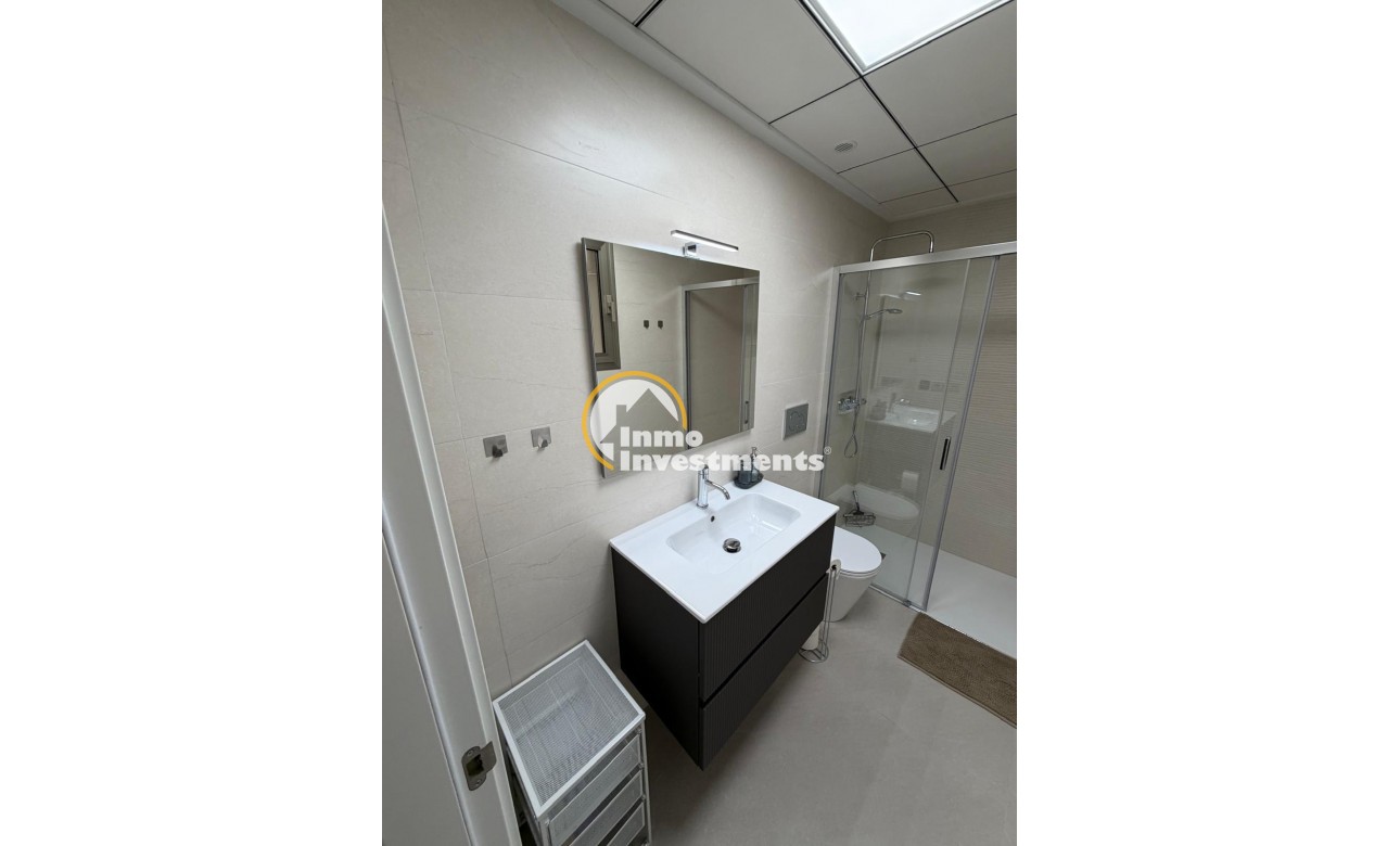 Reventa - Apartamento - Torrevieja - Centro