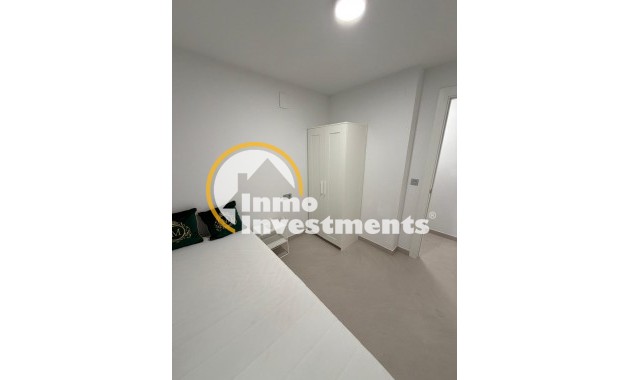 Reventa - Apartamento - Torrevieja - Centro