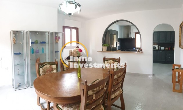Reventa - Chalet independiente - Orihuela Costa - Villamartín-Las Filipinas