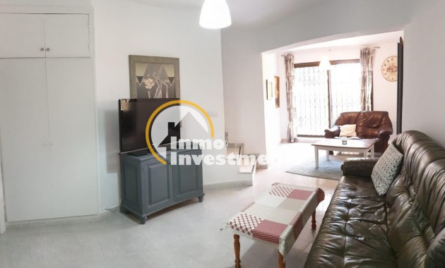 Reventa - Chalet independiente - Orihuela Costa - Villamartín-Las Filipinas