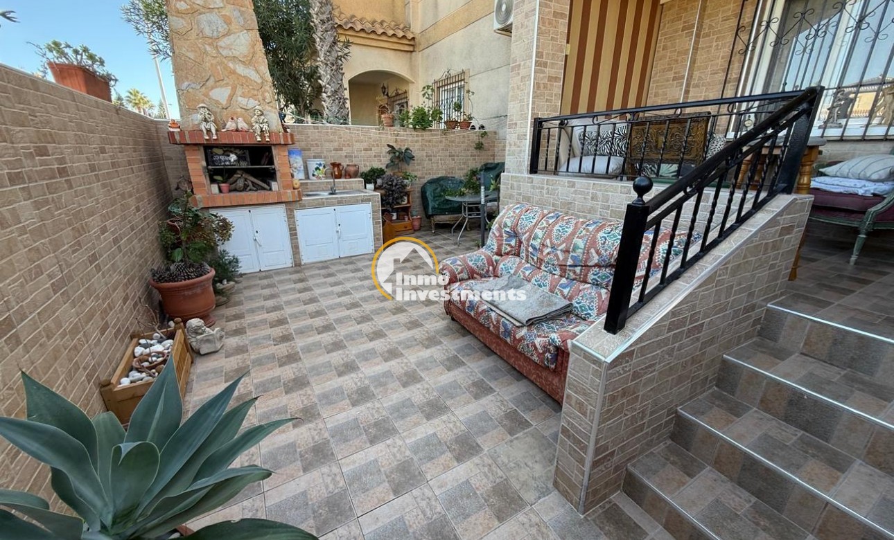 Reventa - Chalet independiente - Torrevieja - Aguas Nuevas