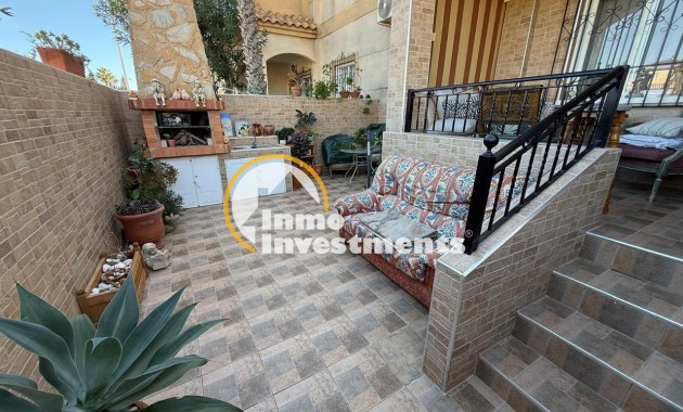 Reventa - Chalet independiente - Torrevieja - Aguas Nuevas