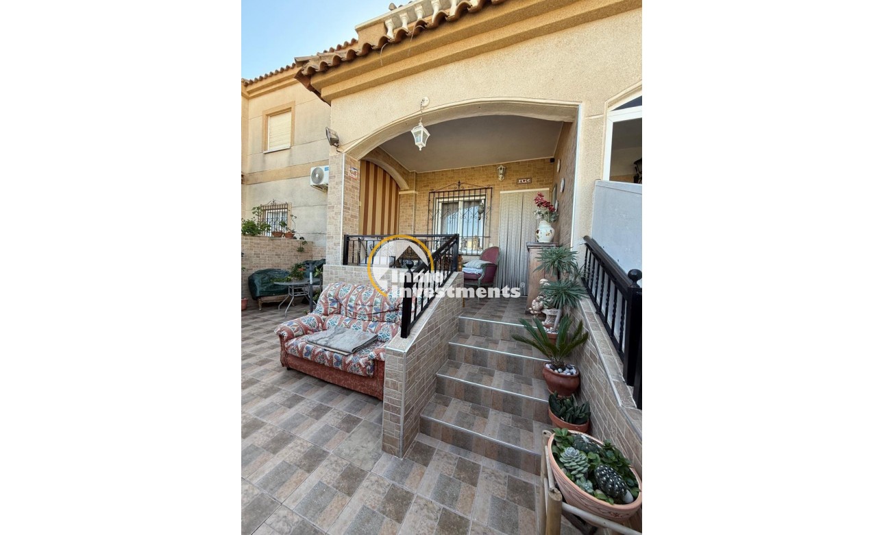 Reventa - Chalet independiente - Torrevieja - Aguas Nuevas