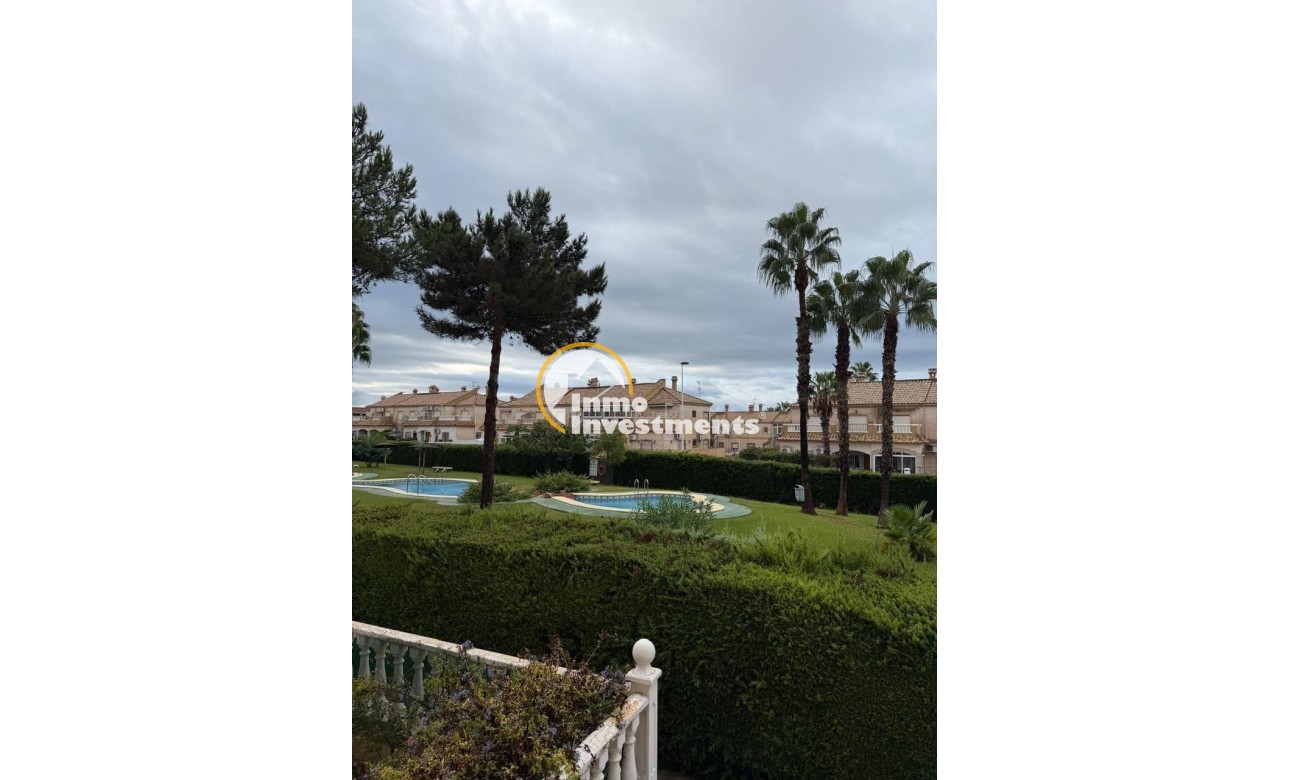 Reventa - Chalet independiente - Torrevieja - Aguas Nuevas