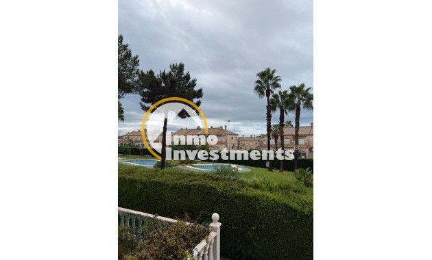 Reventa - Chalet independiente - Torrevieja - Aguas Nuevas
