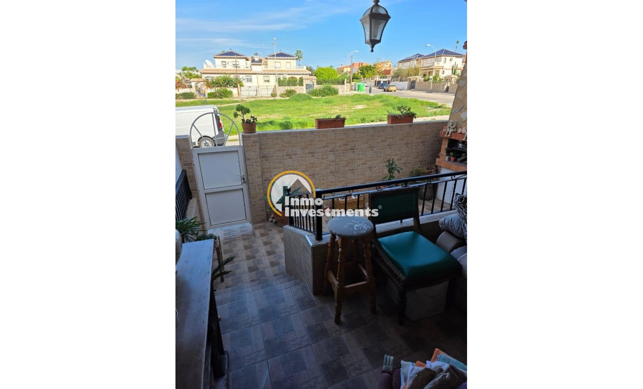 Reventa - Chalet independiente - Torrevieja - Aguas Nuevas