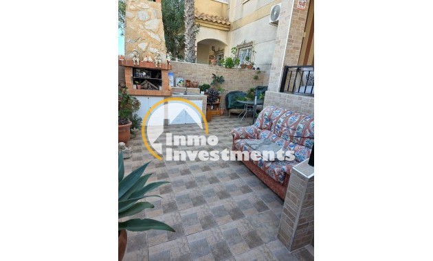 Reventa - Chalet independiente - Torrevieja - Aguas Nuevas