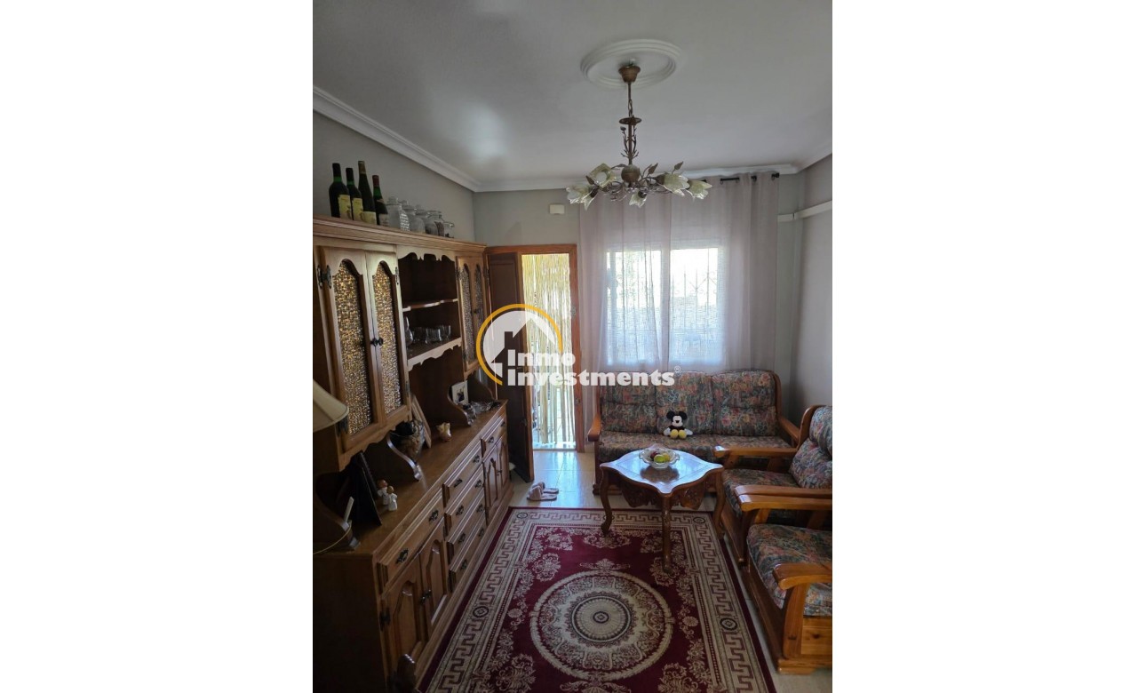 Reventa - Chalet independiente - Torrevieja - Aguas Nuevas