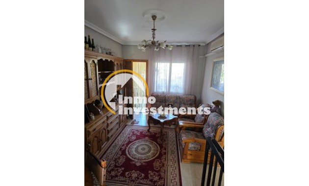 Reventa - Chalet independiente - Torrevieja - Aguas Nuevas