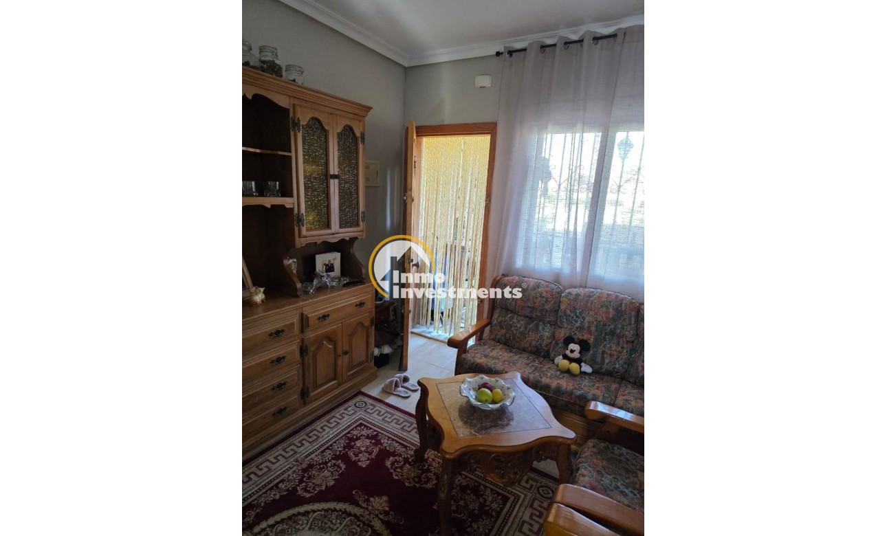 Reventa - Chalet independiente - Torrevieja - Aguas Nuevas