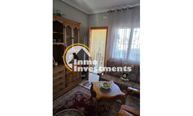 Reventa - Chalet independiente - Torrevieja - Aguas Nuevas