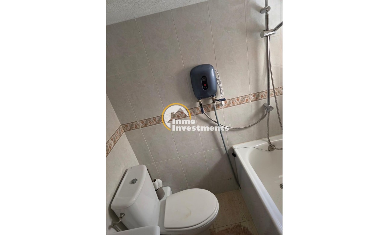 Reventa - Chalet independiente - Torrevieja - Aguas Nuevas