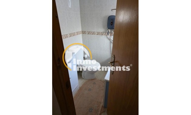 Reventa - Chalet independiente - Torrevieja - Aguas Nuevas