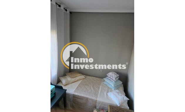 Reventa - Chalet independiente - Torrevieja - Aguas Nuevas