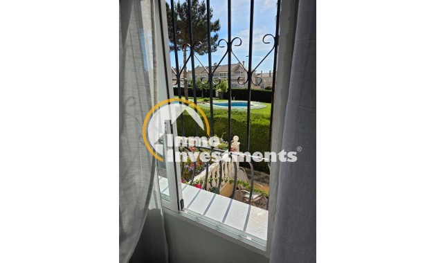 Reventa - Chalet independiente - Torrevieja - Aguas Nuevas