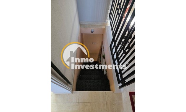 Reventa - Chalet independiente - Torrevieja - Aguas Nuevas