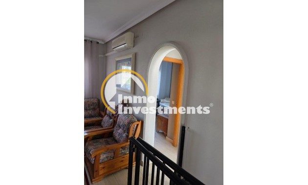 Reventa - Chalet independiente - Torrevieja - Aguas Nuevas