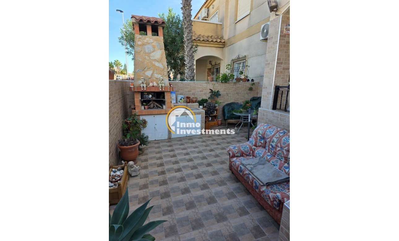 Reventa - Chalet independiente - Torrevieja - Aguas Nuevas