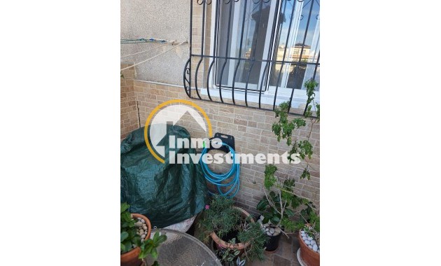 Reventa - Chalet independiente - Torrevieja - Aguas Nuevas