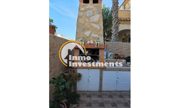 Reventa - Chalet independiente - Torrevieja - Aguas Nuevas