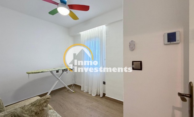 Reventa - Ático - Torrevieja - Los Frutales