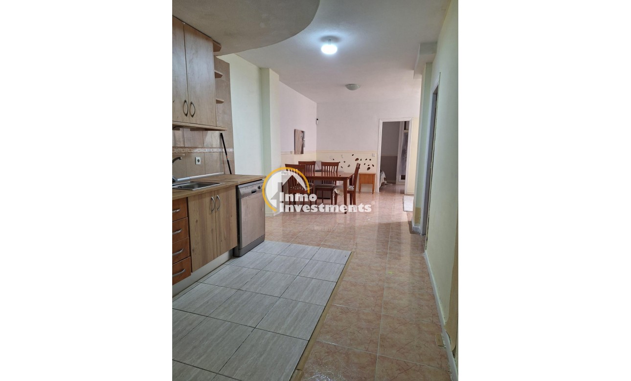 Resale - Apartment - Torrevieja - Playa del Cura