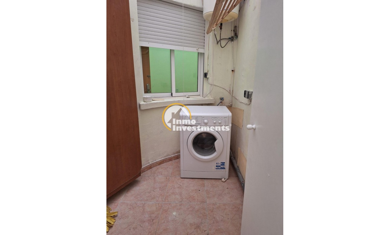 Resale - Apartment - Torrevieja - Playa del Cura