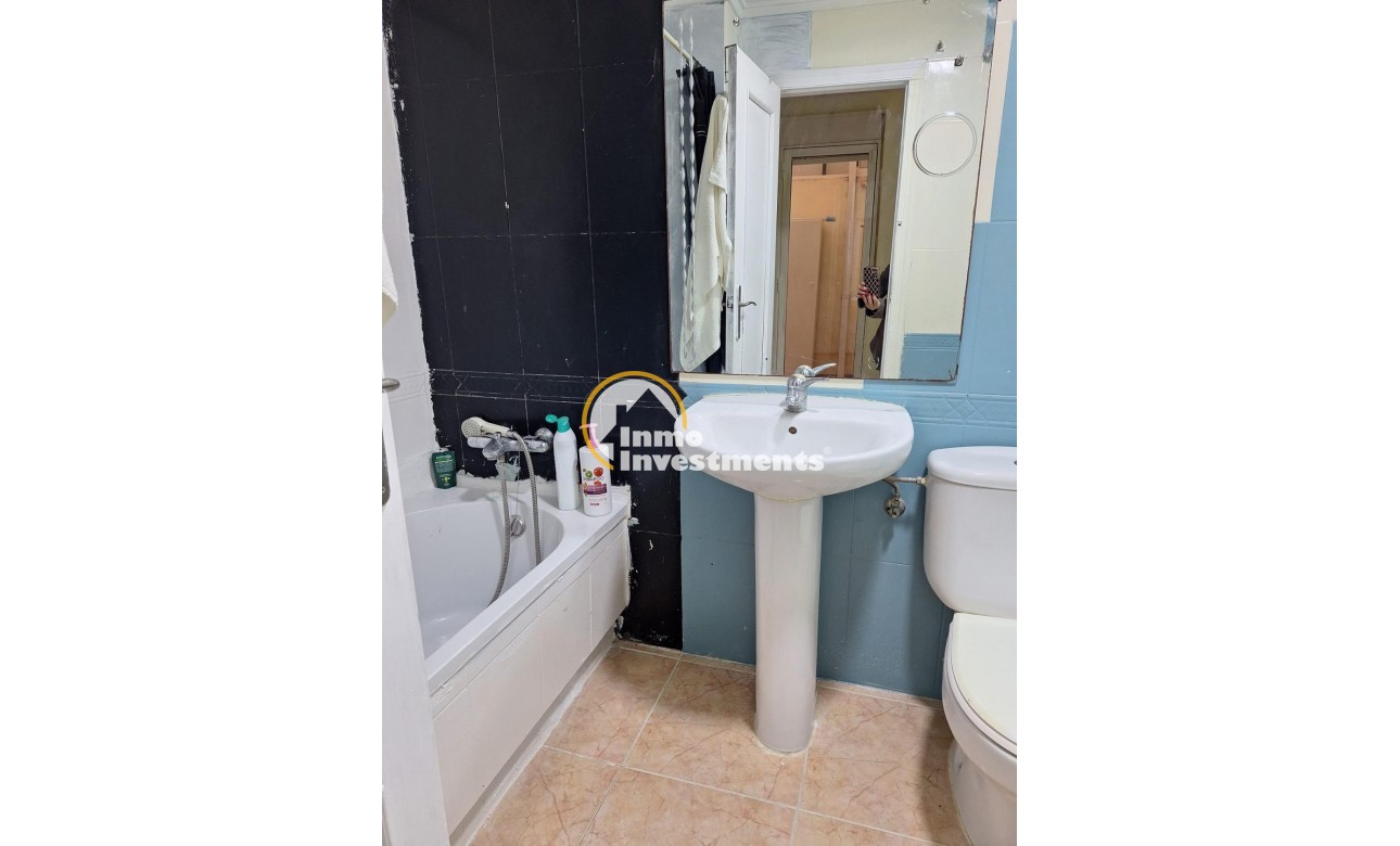 Resale - Apartment - Torrevieja - Playa del Cura