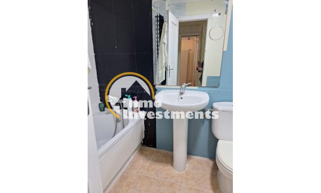 Resale - Apartment - Torrevieja - Playa del Cura