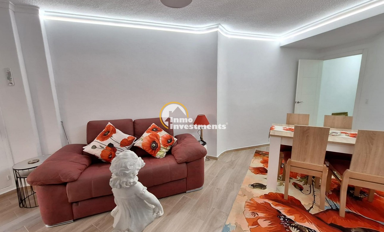 Resale - Apartment - Torrevieja - Playa del Cura