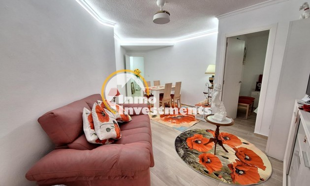 Resale - Apartment - Torrevieja - Playa del Cura