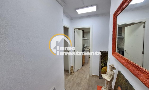 Resale - Apartment - Torrevieja - Playa del Cura
