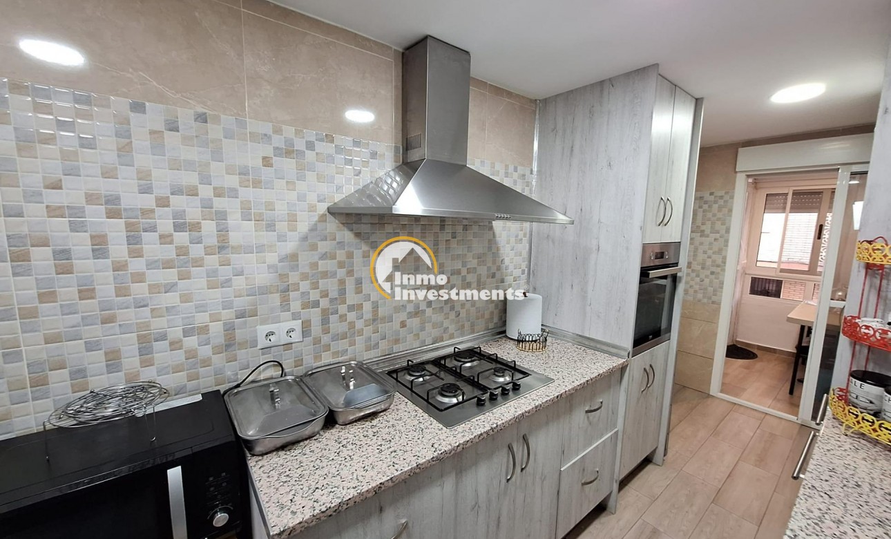Resale - Apartment - Torrevieja - Playa del Cura