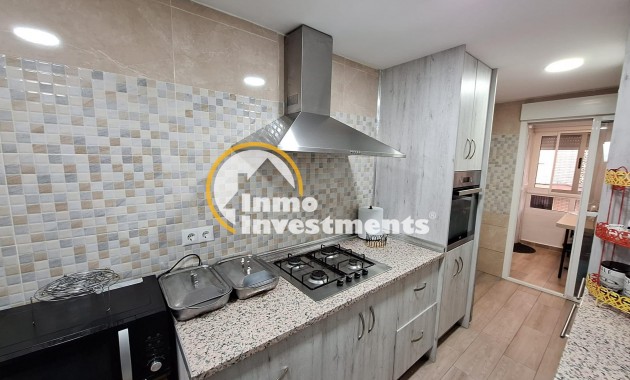 Resale - Apartment - Torrevieja - Playa del Cura