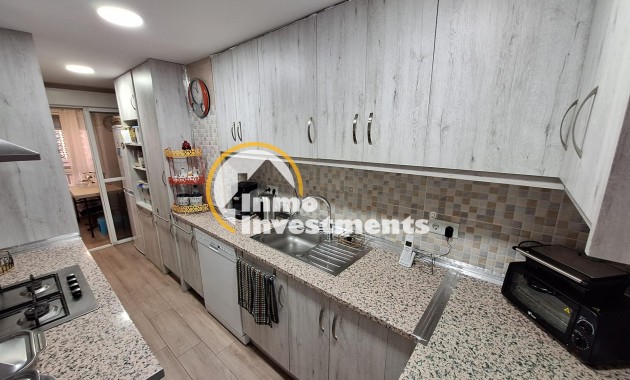 Resale - Apartment - Torrevieja - Playa del Cura