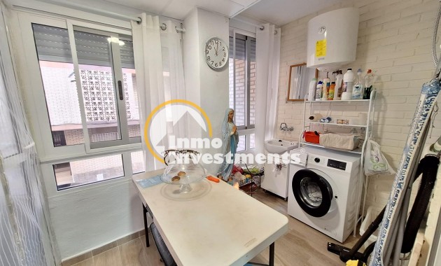 Resale - Apartment - Torrevieja - Playa del Cura