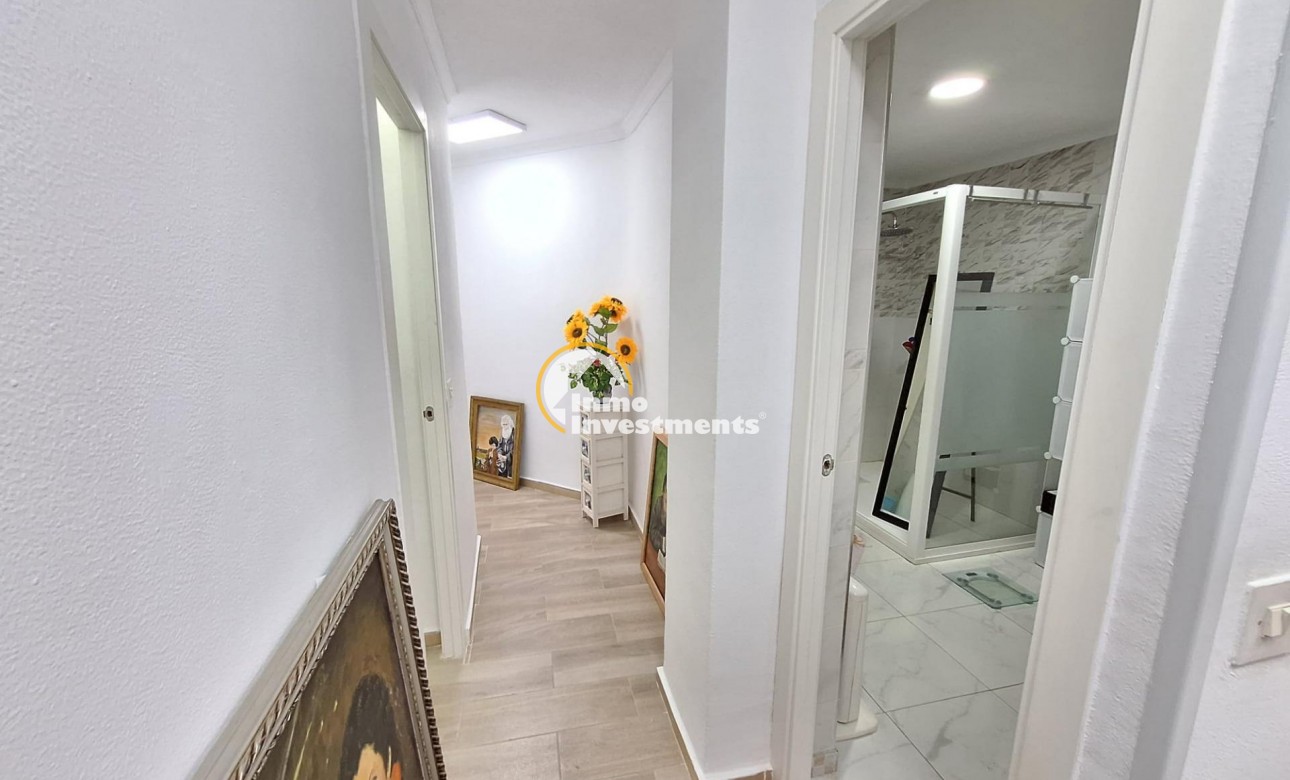 Resale - Apartment - Torrevieja - Playa del Cura