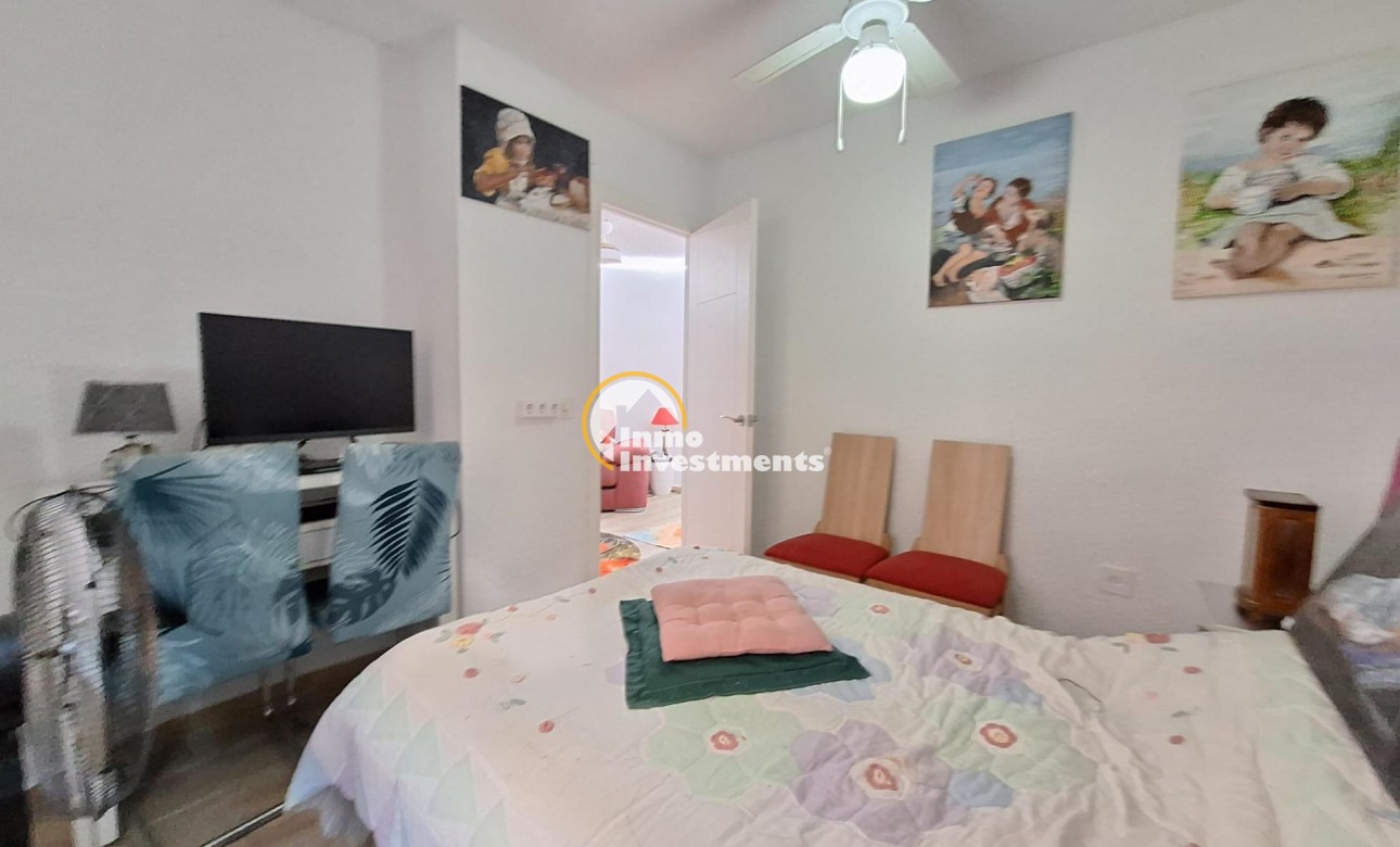 Resale - Apartment - Torrevieja - Playa del Cura