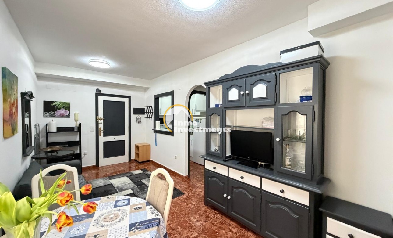 Resale - Apartment - Torrevieja - Estacion de autobuses